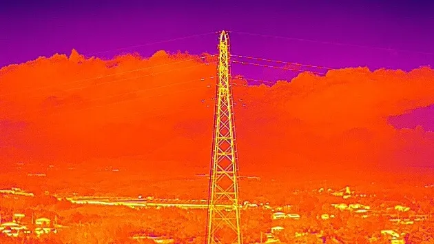 送電線